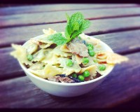 Letní Farfalle ala Carbonara s hráškem